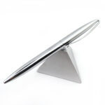 Triangle Magnetic Levitation Metal Ballpoint Pen Pen Sign Pen - Image 3