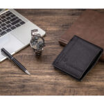 Men's Gift Set Beautifully Wrapped Watch  Wallet Pen Set - Image 3