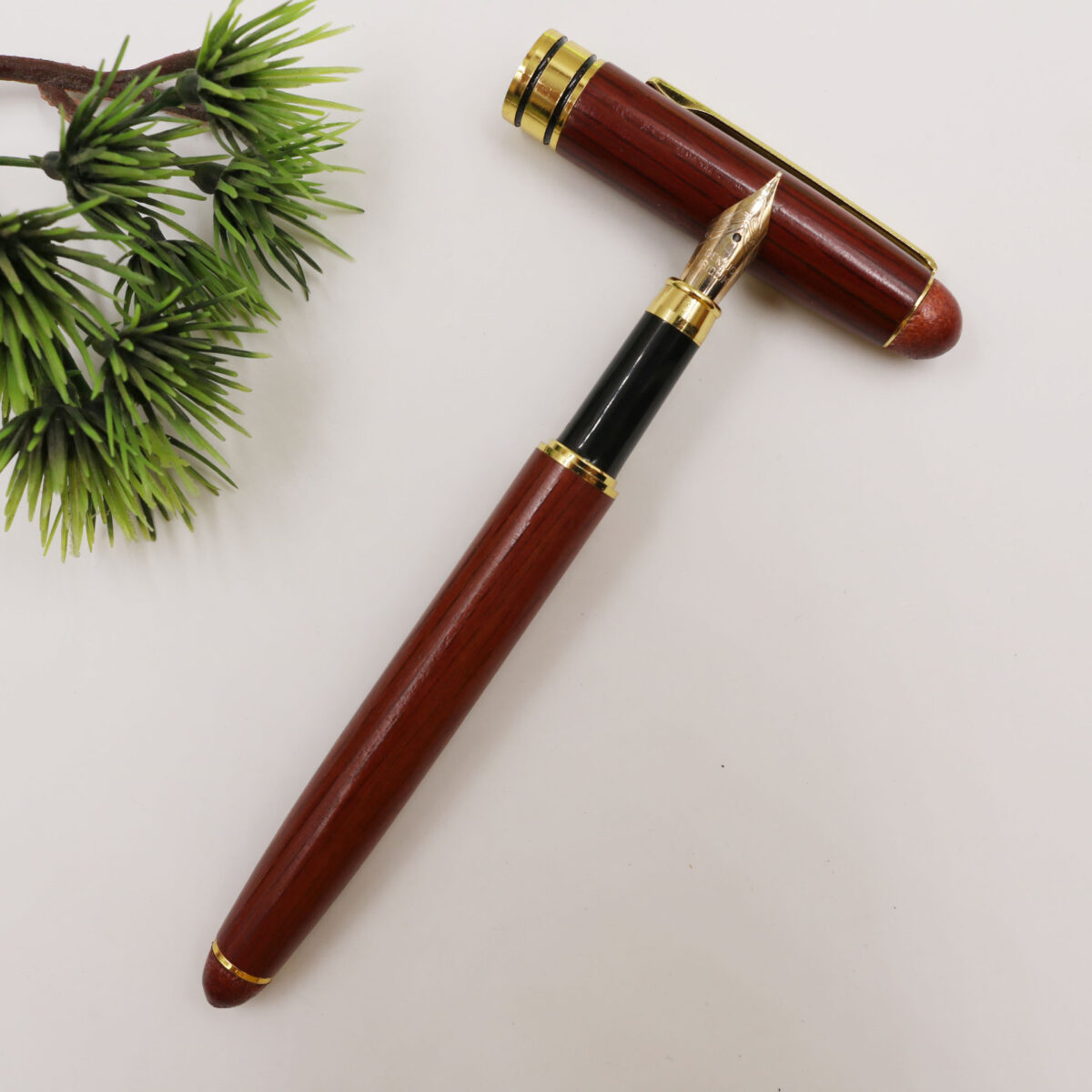 Red Wood Student office Supplies Fountain pen - Image 1